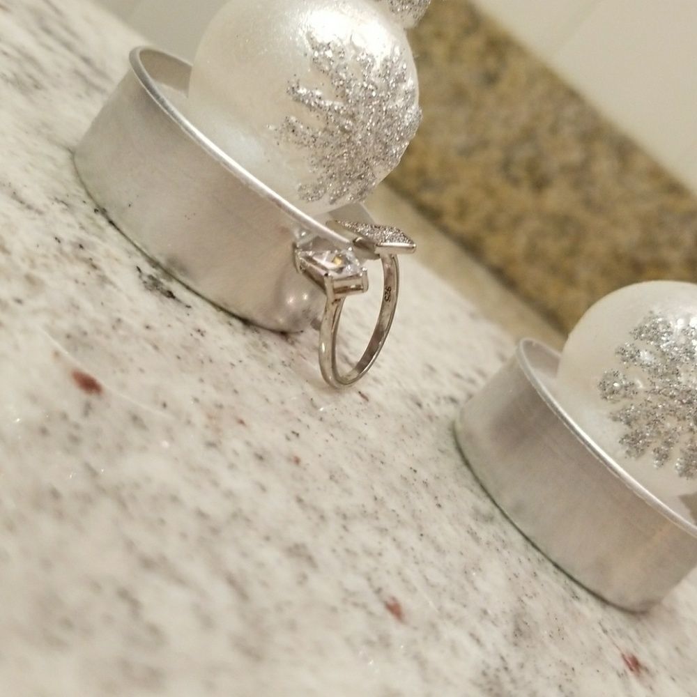 Sterling Silver Super Cute Ring!! - image 6